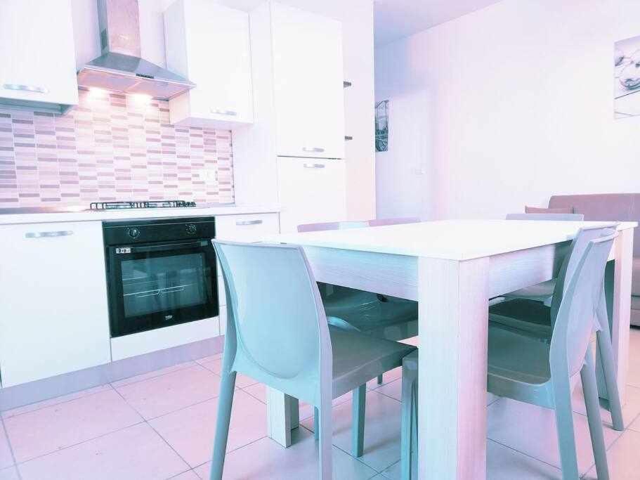 App Girasole 1A 300 Metri Dal Mare In Salento Apartment Torre San Giovanni Ugento Exterior foto