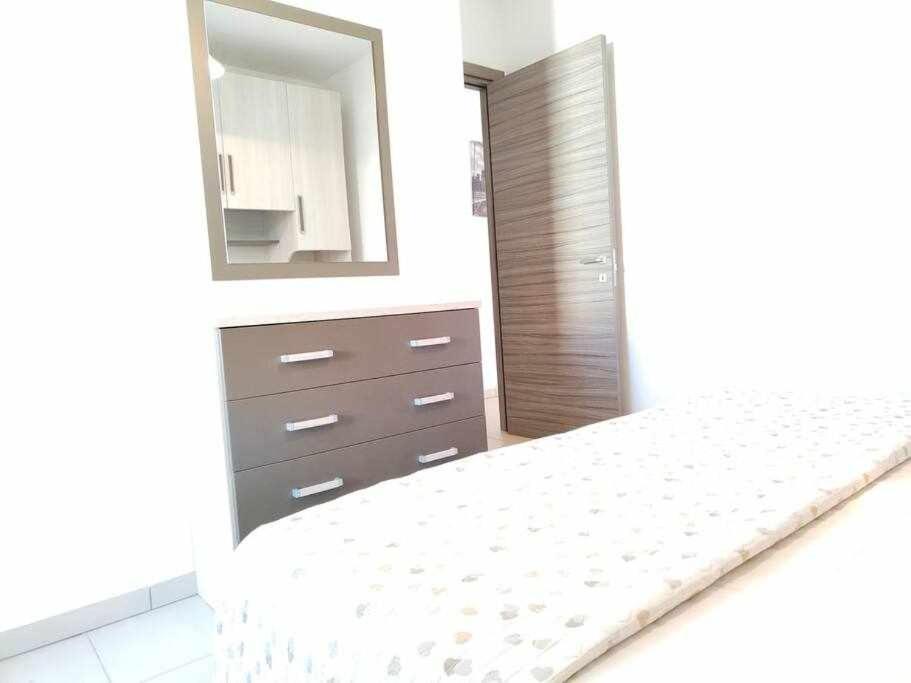 App Girasole 1A 300 Metri Dal Mare In Salento Apartment Torre San Giovanni Ugento Exterior foto